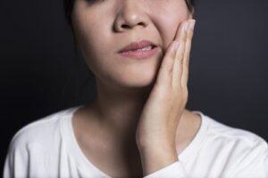 Treating TMJ pain in Arlington Heights, IL